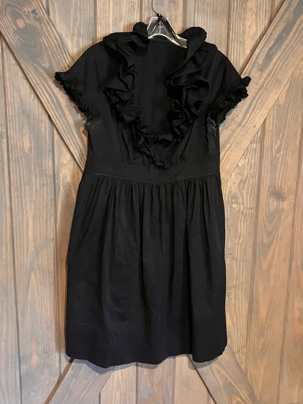 Maggy London Women’s Black Ruffle Collar Dress with pockets. - Picture 2 of 2